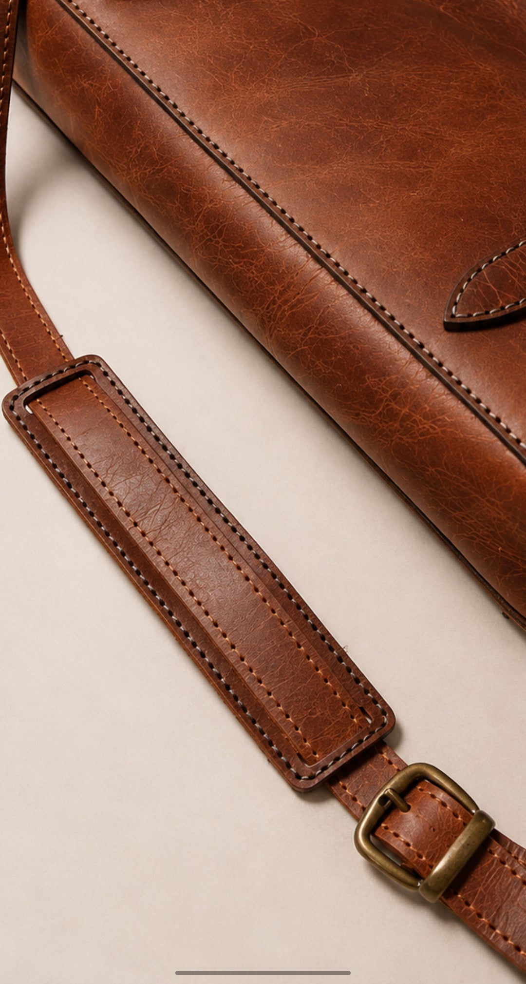 Hakiki Deri Postacı Evrak Çantası - MARCUS